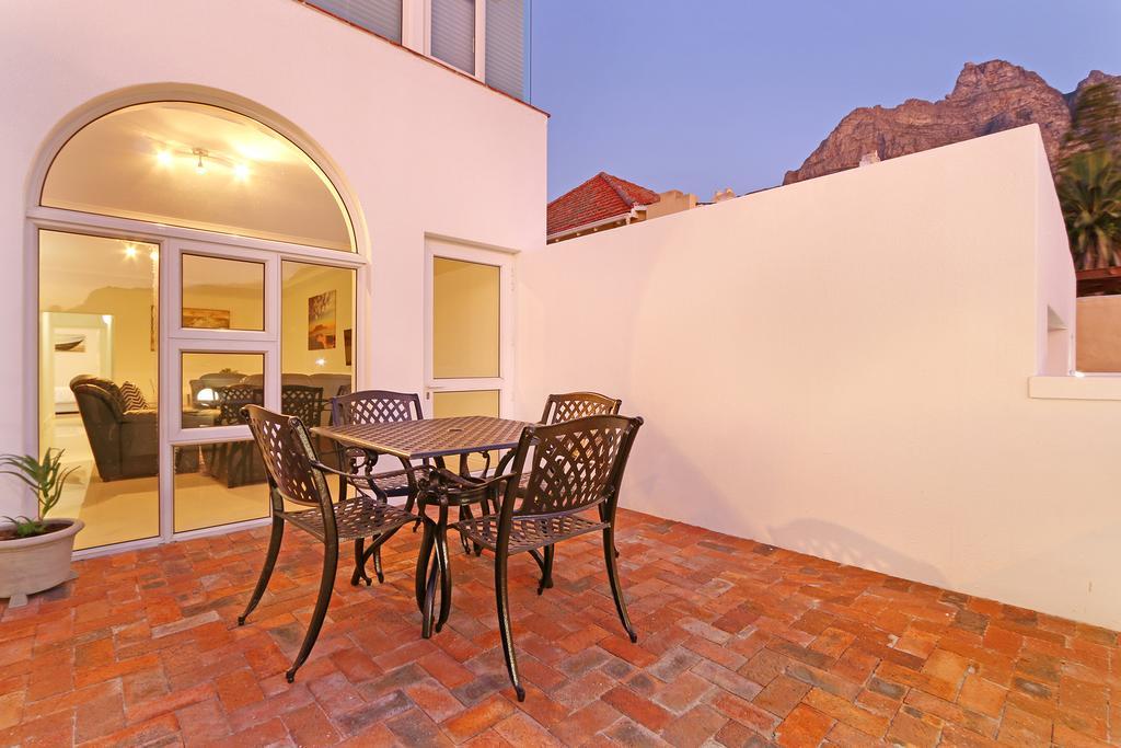 Camps Bay Beach Apartment كيب تاون المظهر الخارجي الصورة