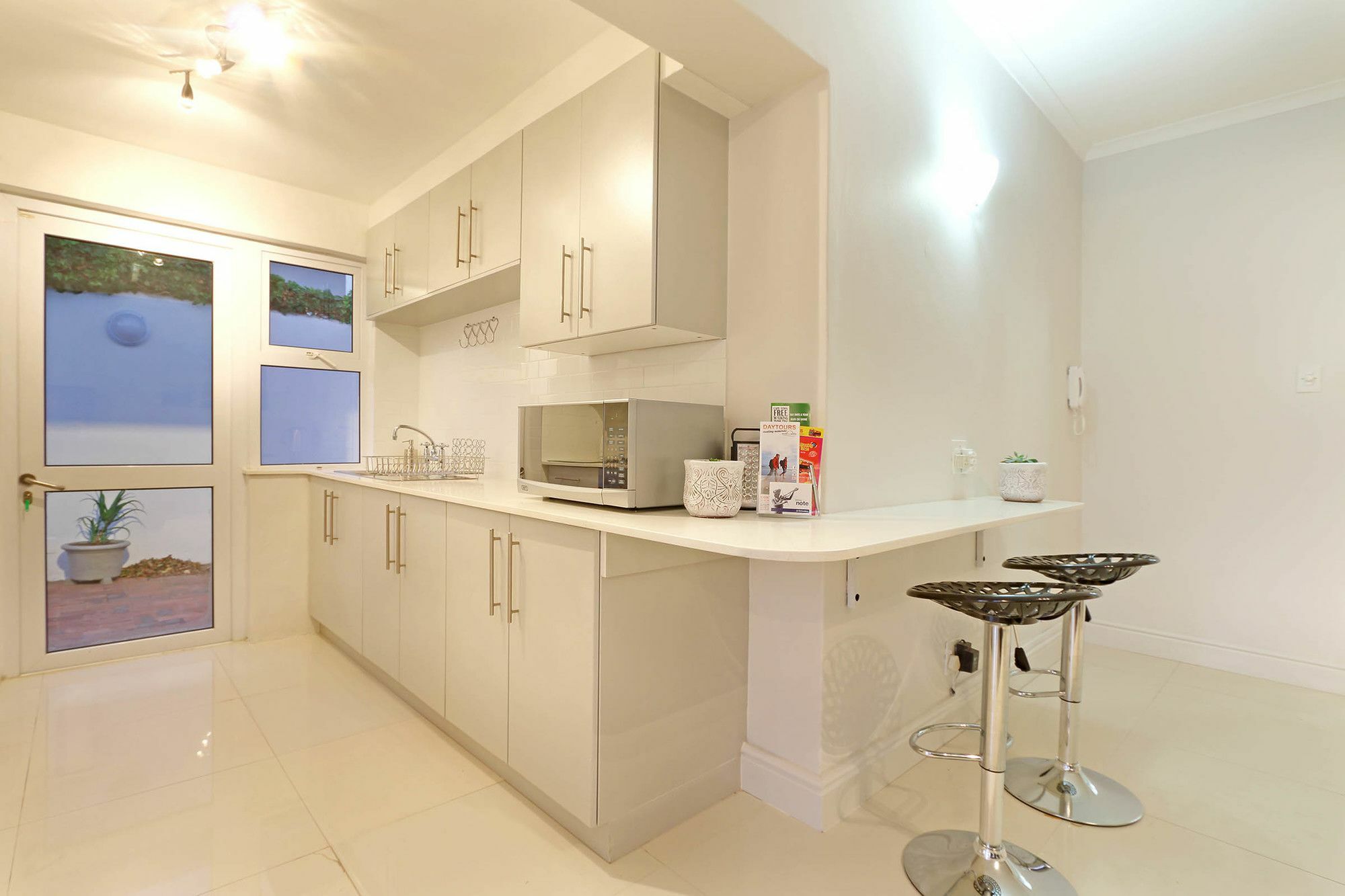 Camps Bay Beach Apartment كيب تاون المظهر الخارجي الصورة